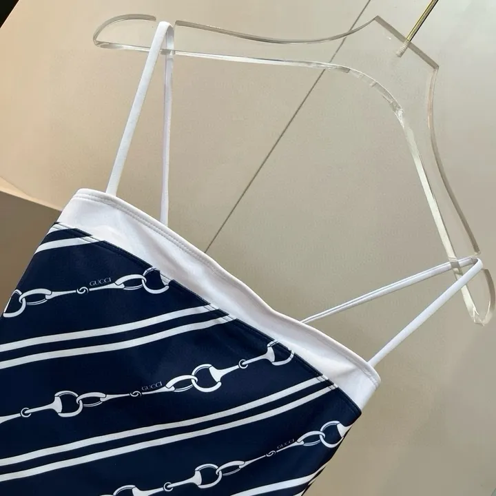 スーパーコピー ルイヴィトン 水着