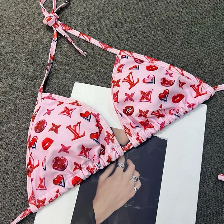 スーパーコピー シャネル 水着