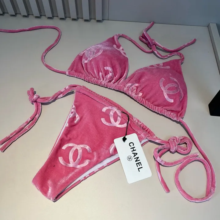 スーパーコピー シャネル 水着