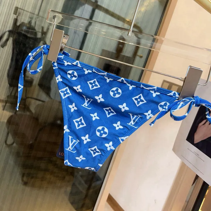 スーパーコピー シャネル 水着