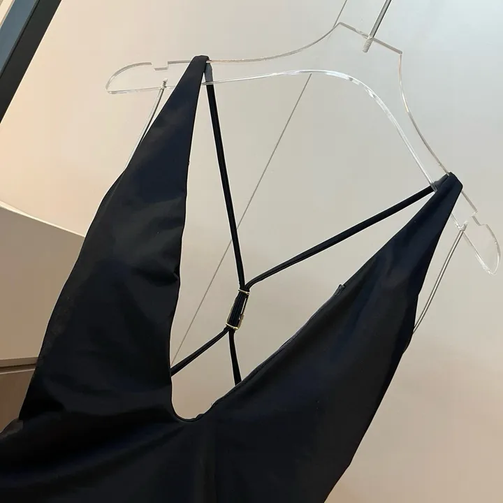 スーパーコピー シュプリーム 水着