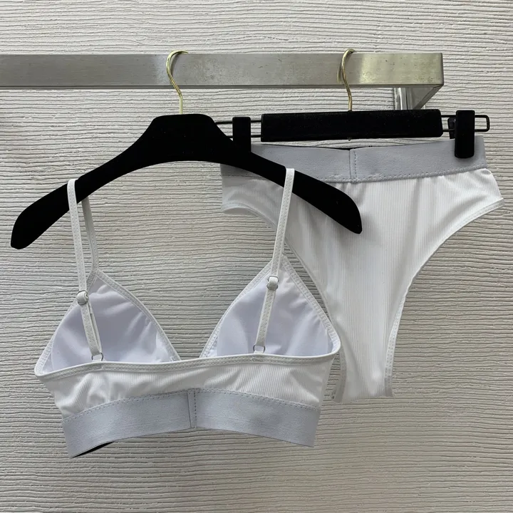 スーパーコピー シュプリーム 水着