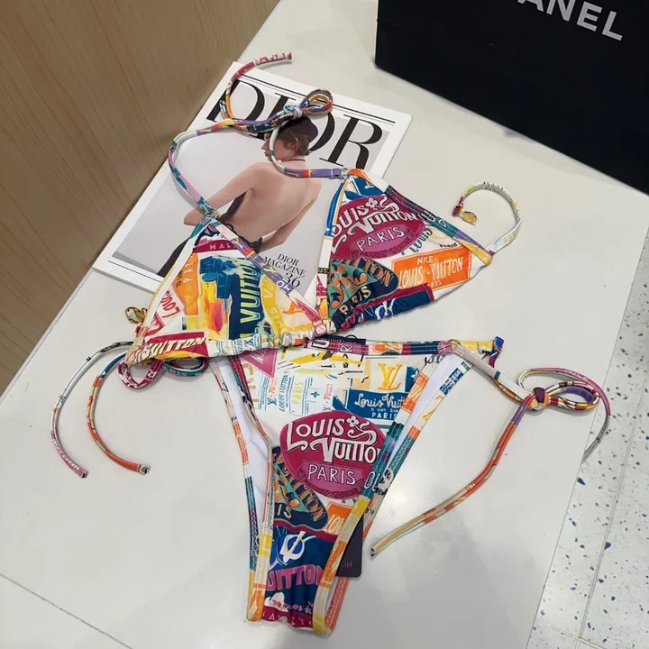 スーパーコピー シャネル 水着