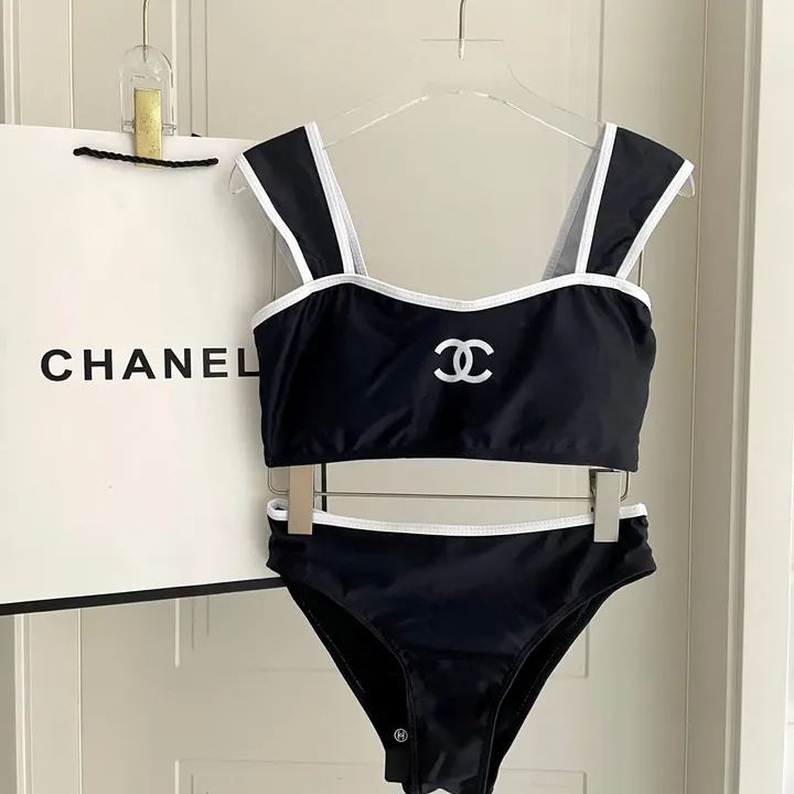 スーパーコピー シャネル 水着