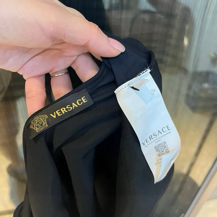 スーパーコピー ヴェルサーチ 水着