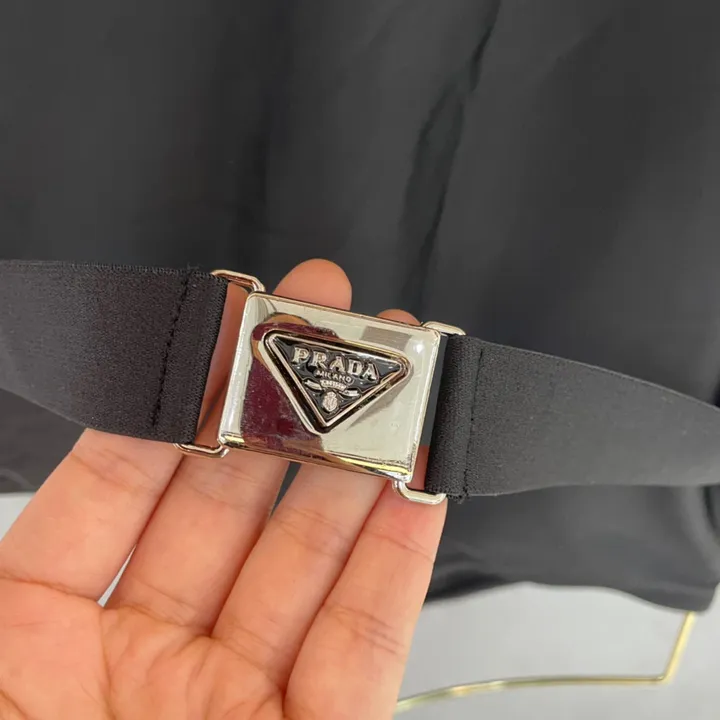 スーパーコピー バレンシアガ 水着