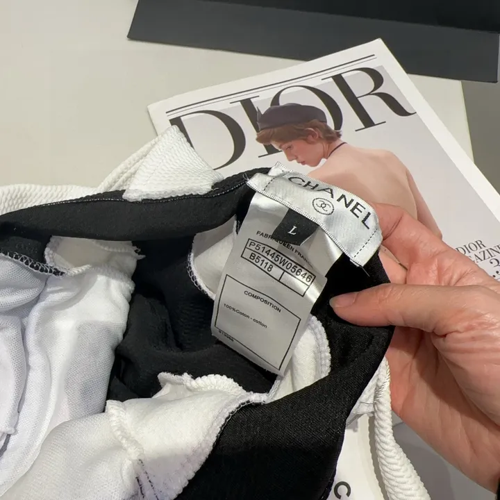 スーパーコピー シャネル 水着