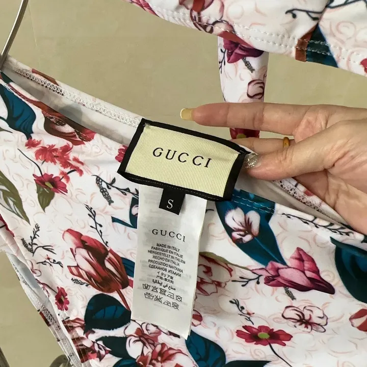 スーパーコピー ルイヴィトン 水着