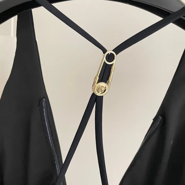 スーパーコピー シュプリーム 水着