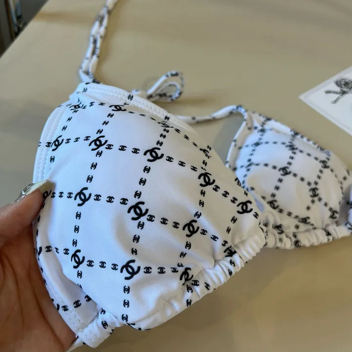 スーパーコピー シャネル 水着