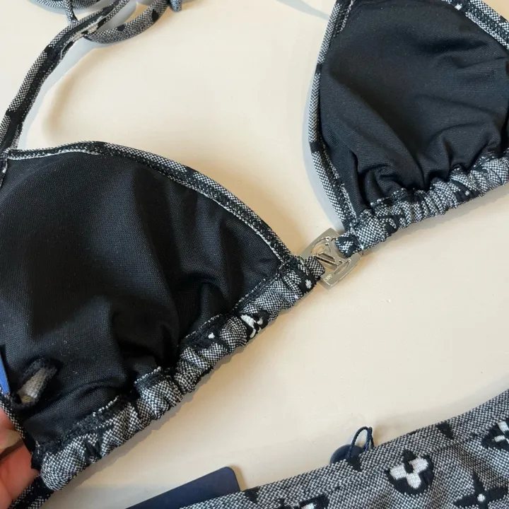 スーパーコピー シャネル 水着