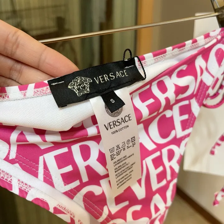 スーパーコピー 川久保玲 水着