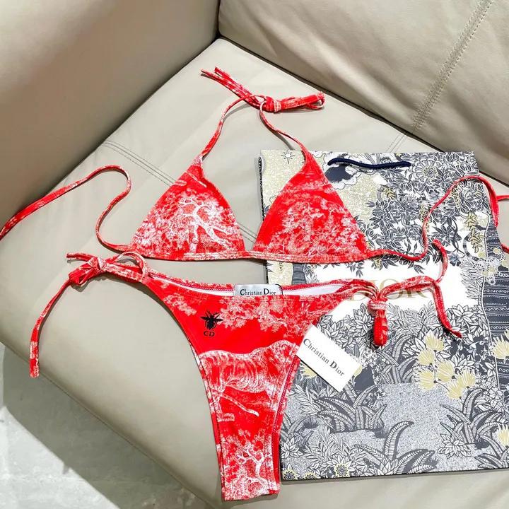 スーパーコピー グッチ 水着