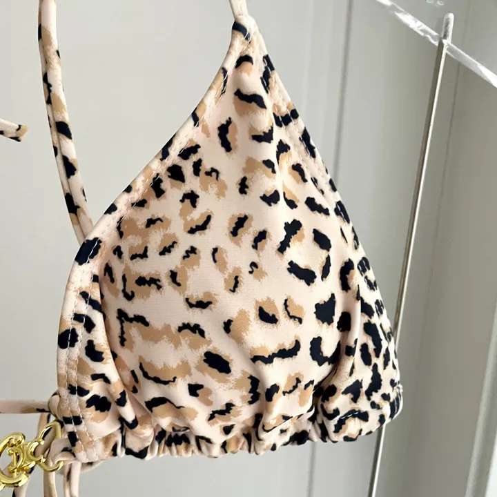 スーパーコピー ロエベ 水着