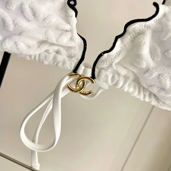 スーパーコピー シャネル 水着