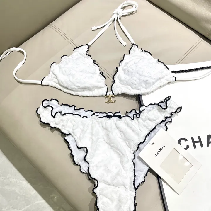 スーパーコピー シャネル 水着