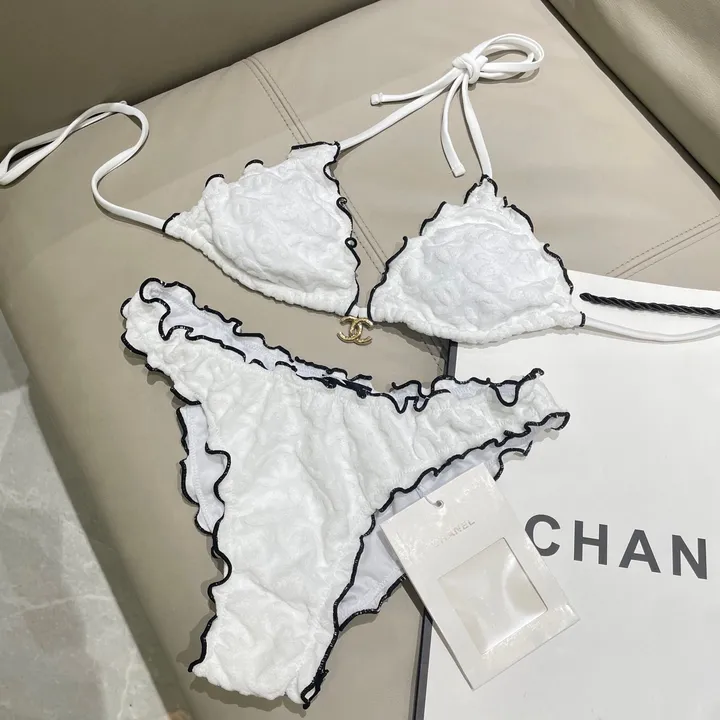 スーパーコピー シャネル 水着