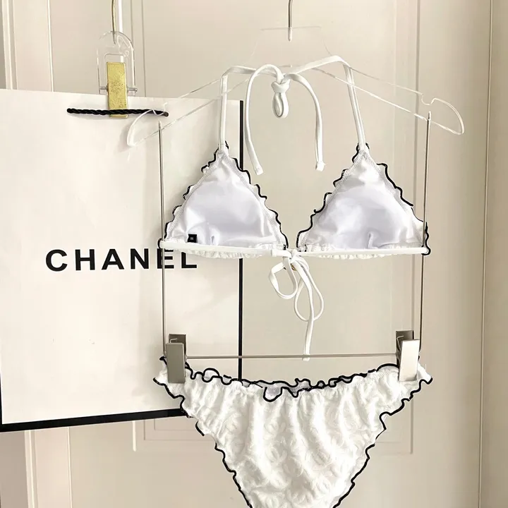 スーパーコピー シャネル 水着