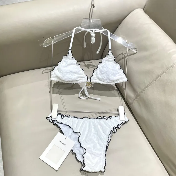 スーパーコピー シャネル 水着