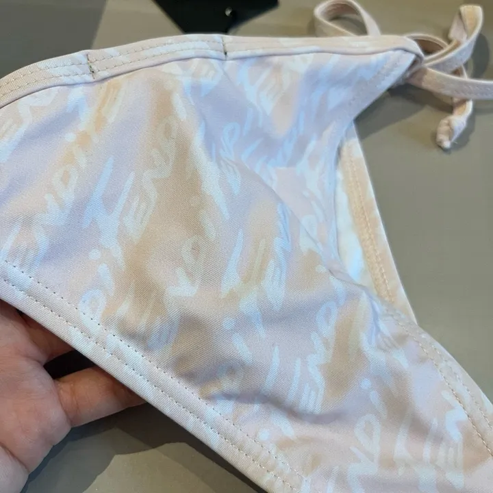 スーパーコピー フェンディ 水着