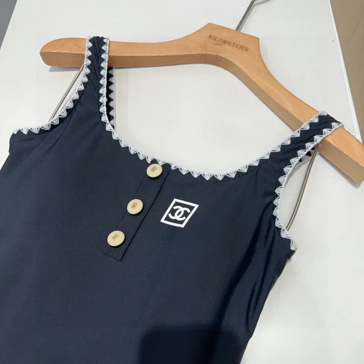 スーパーコピー シャネル 水着