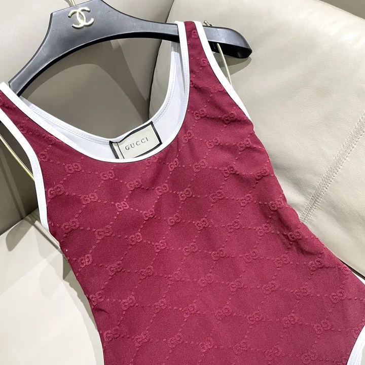 スーパーコピー ルイヴィトン 水着