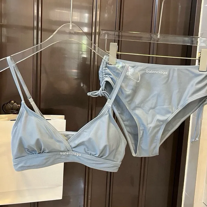 スーパーコピー セリーヌ 水着