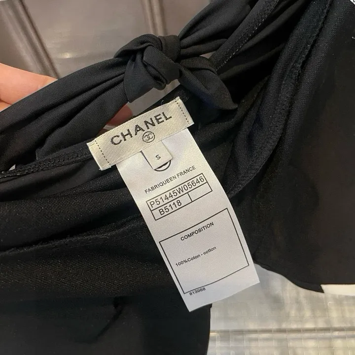 スーパーコピー シャネル 水着