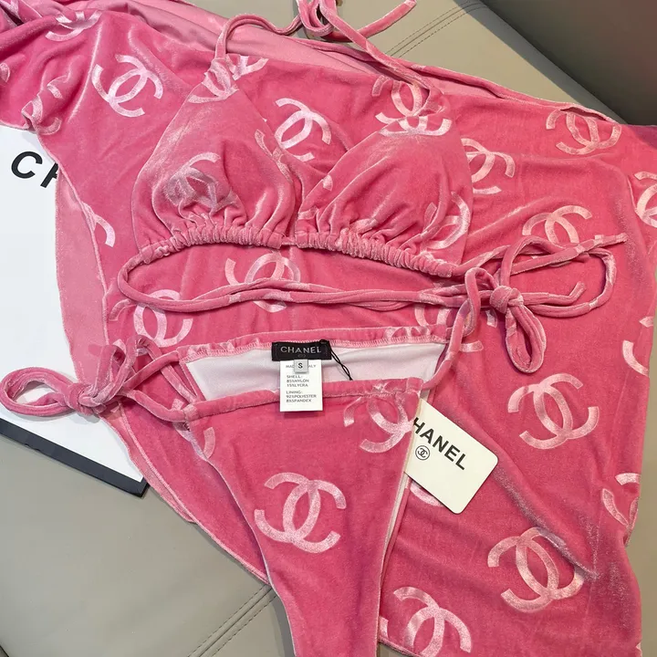スーパーコピー シャネル 水着