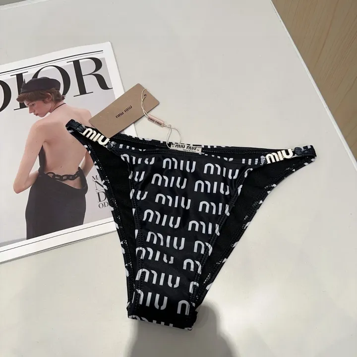 スーパーコピー 川久保玲 水着