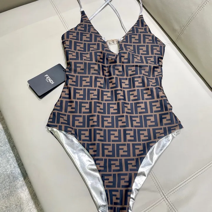 スーパーコピー フェンディ 水着