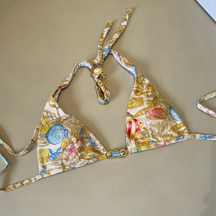 スーパーコピー シュプリーム 水着