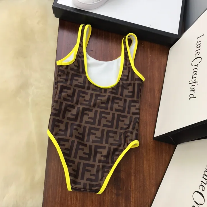 スーパーコピー フェンディ 水着