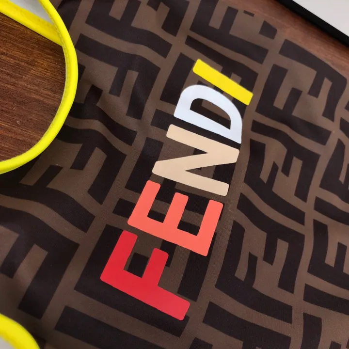 スーパーコピー フェンディ 水着