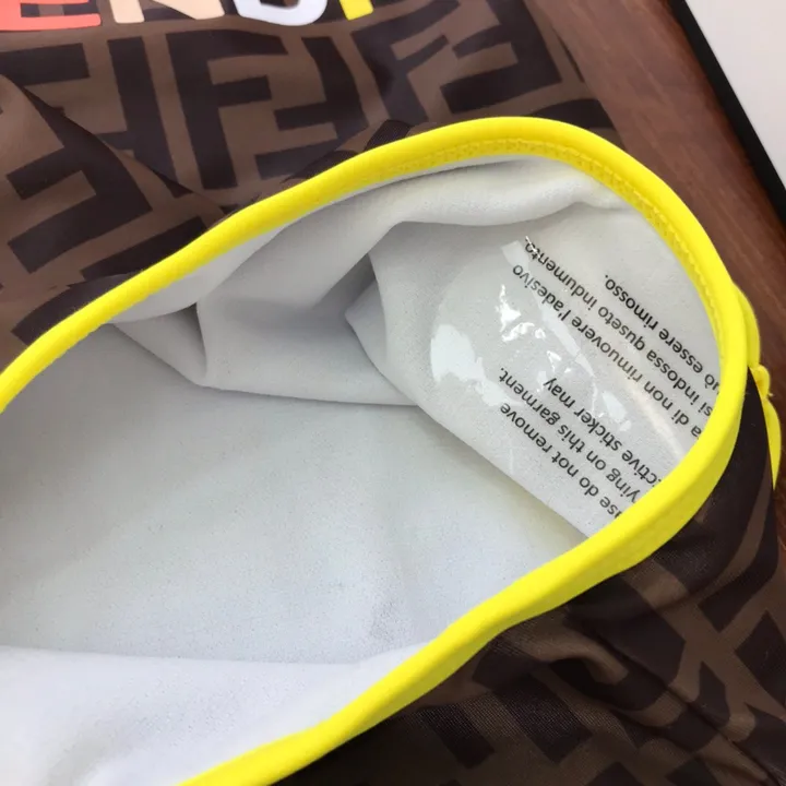 スーパーコピー フェンディ 水着