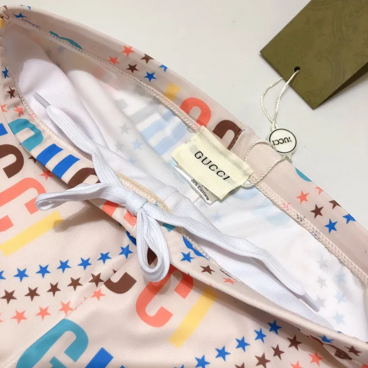 スーパーコピー グッチ 水着