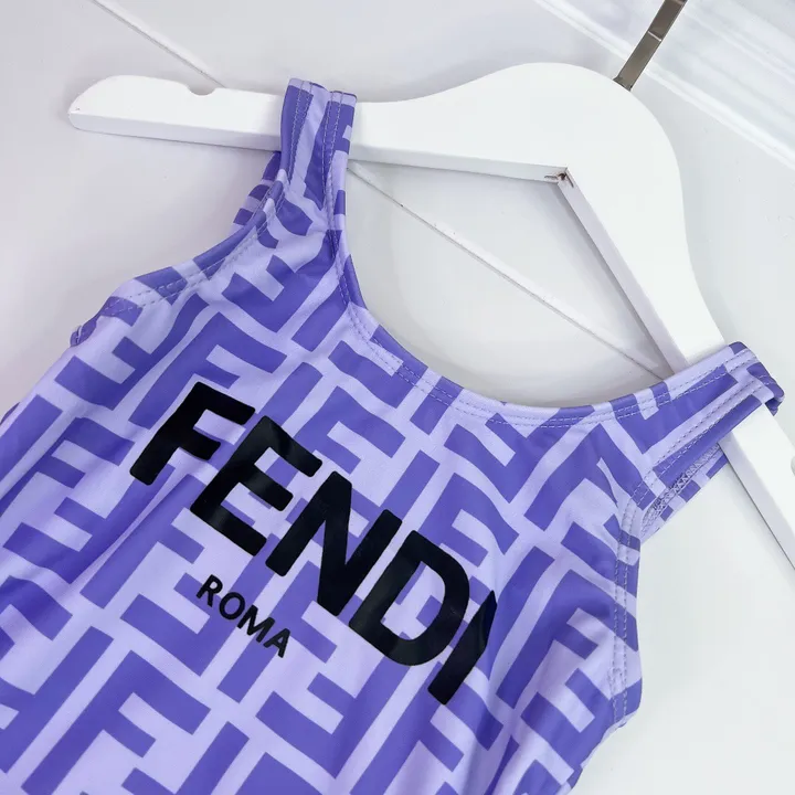 スーパーコピー フェンディ 水着