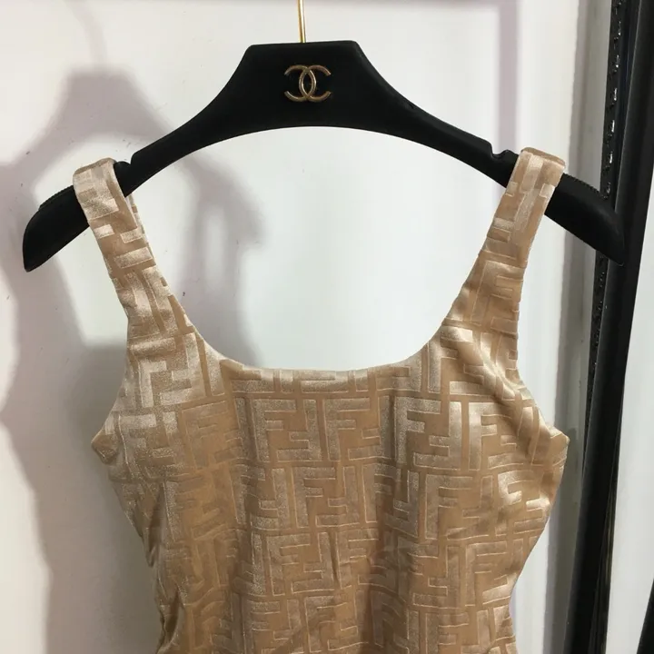 スーパーコピー フェンディ 水着