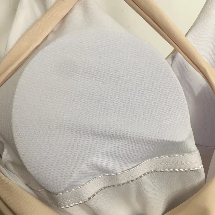 スーパーコピー グッチ 水着