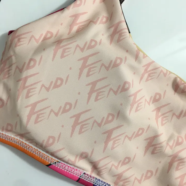 スーパーコピー フェンディ 水着