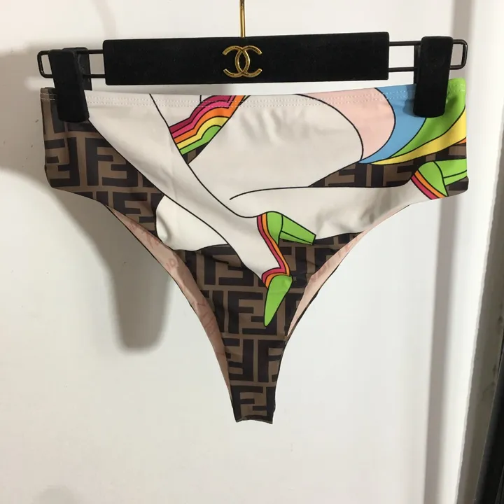 スーパーコピー フェンディ 水着