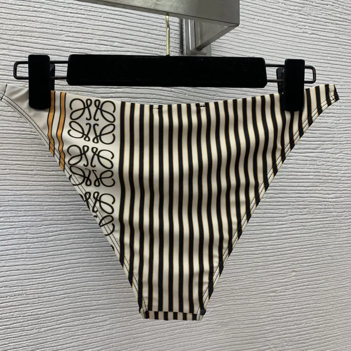 スーパーコピー ロエベ 水着