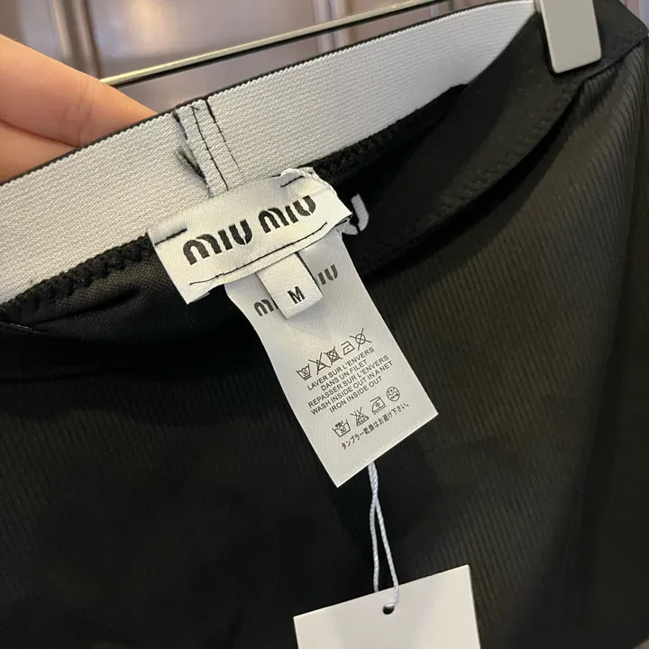 スーパーコピー ミュウミュウ 水着