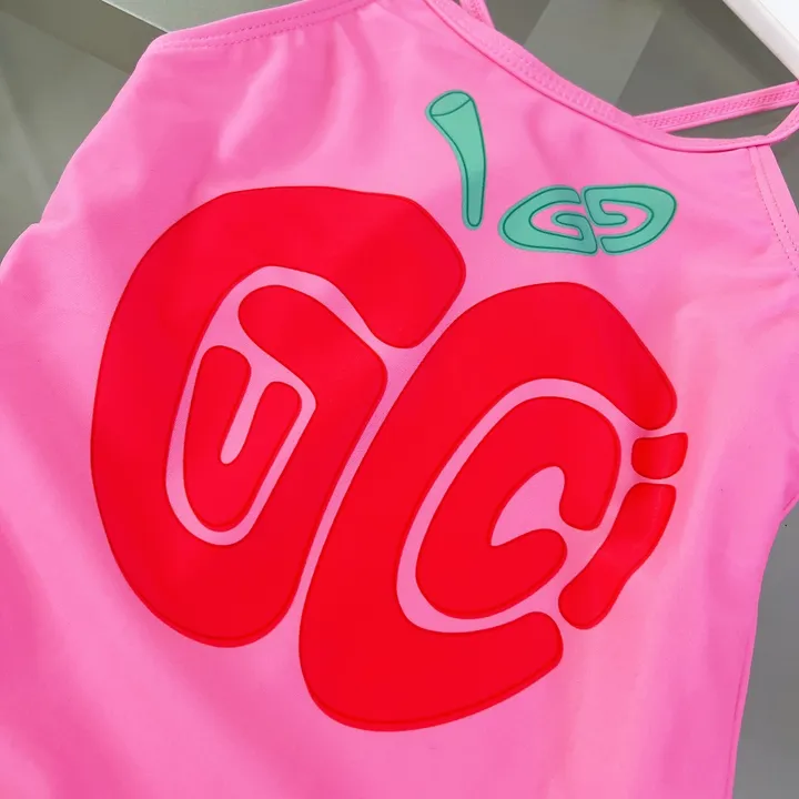 スーパーコピー グッチ 水着