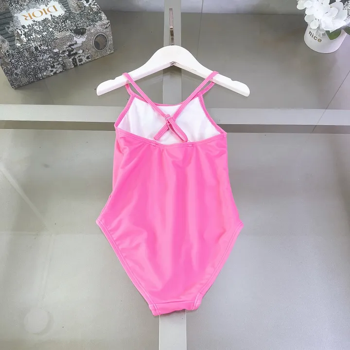 スーパーコピー グッチ 水着