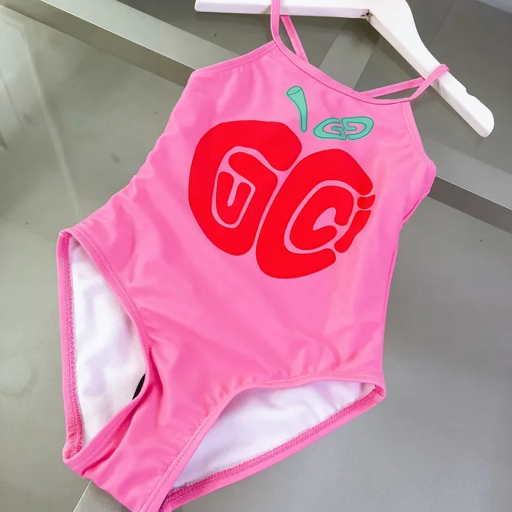 スーパーコピー グッチ 水着