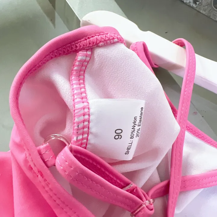 スーパーコピー グッチ 水着