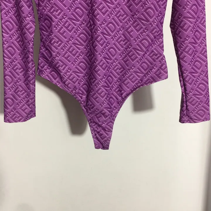 スーパーコピー フェンディ 水着