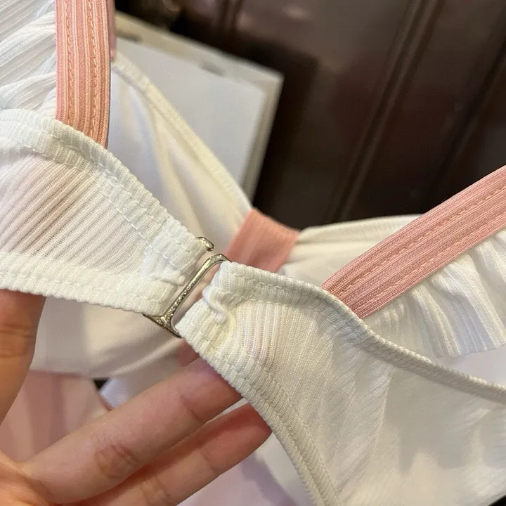 スーパーコピー ミュウミュウ 水着