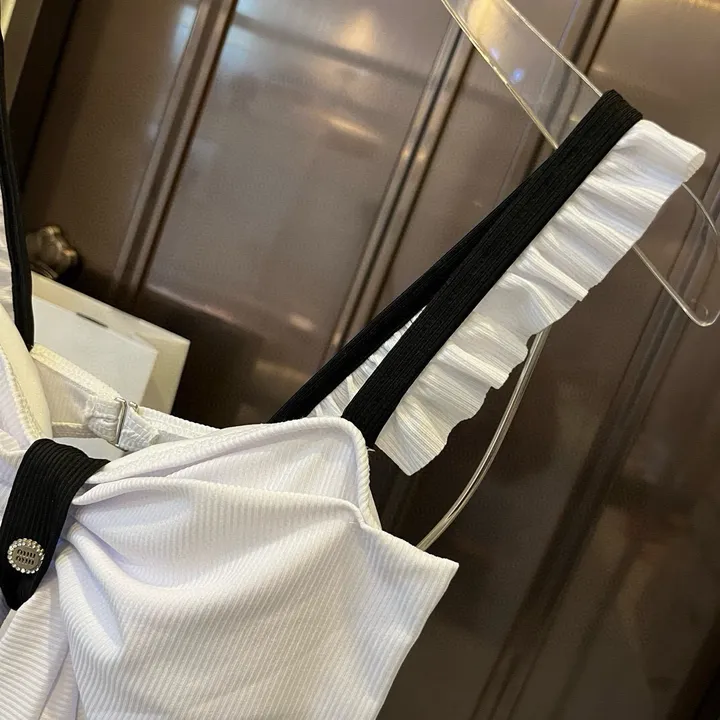 スーパーコピー ミュウミュウ 水着